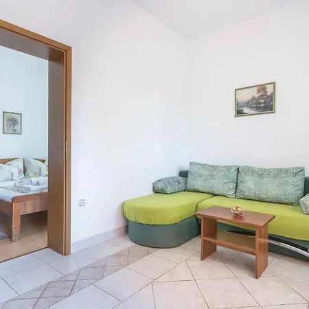 One-bedroom In *